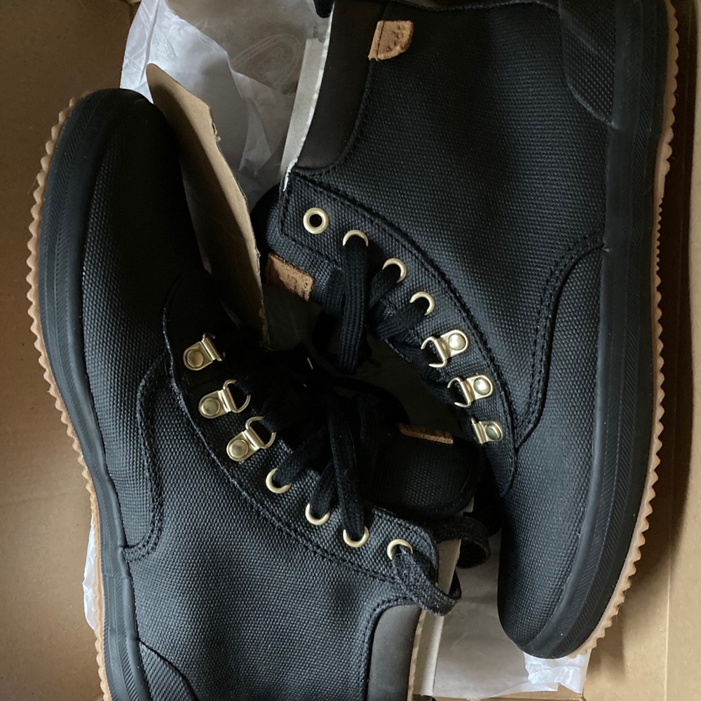 Keds Scout II Boots Black 8 NIB